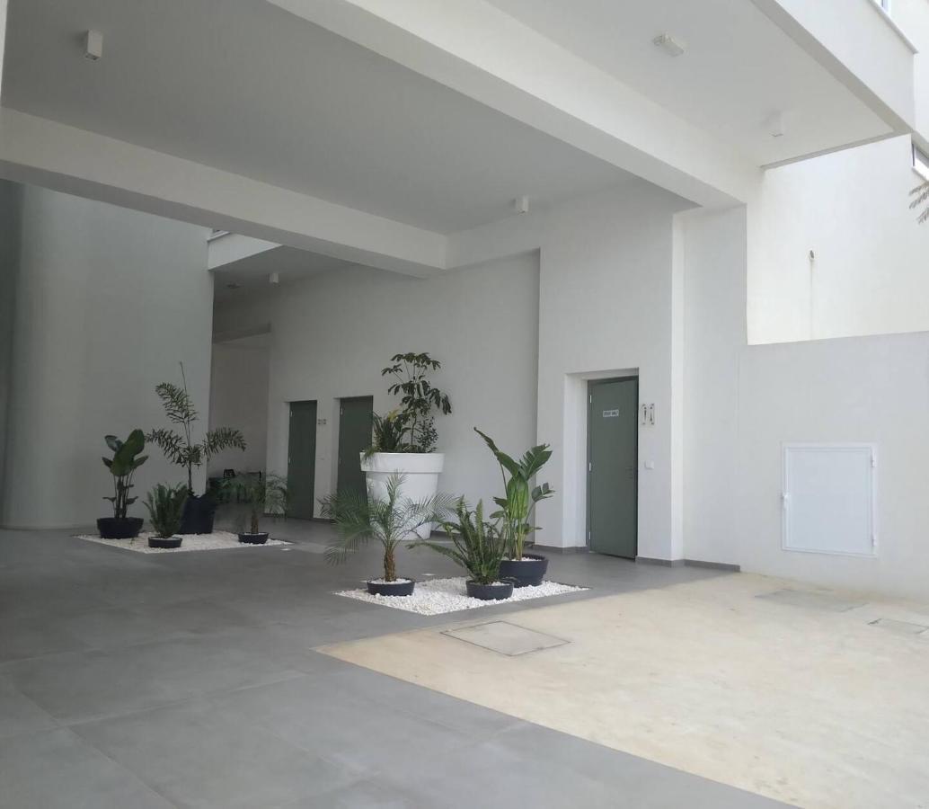 Pebble Apartment โปรทาราส ภายนอก รูปภาพ
