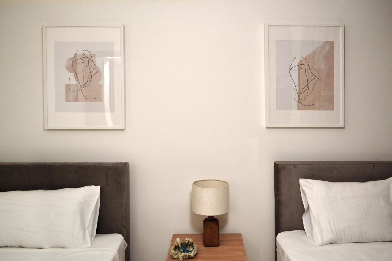 Pebble Apartment โปรทาราส ภายนอก รูปภาพ